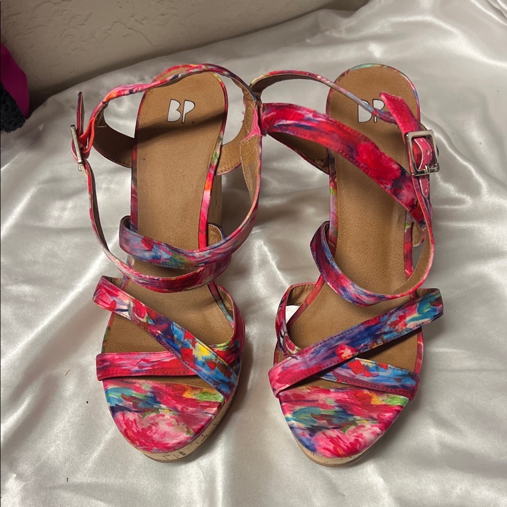 BP Women's Vibrant Strappy Sandals